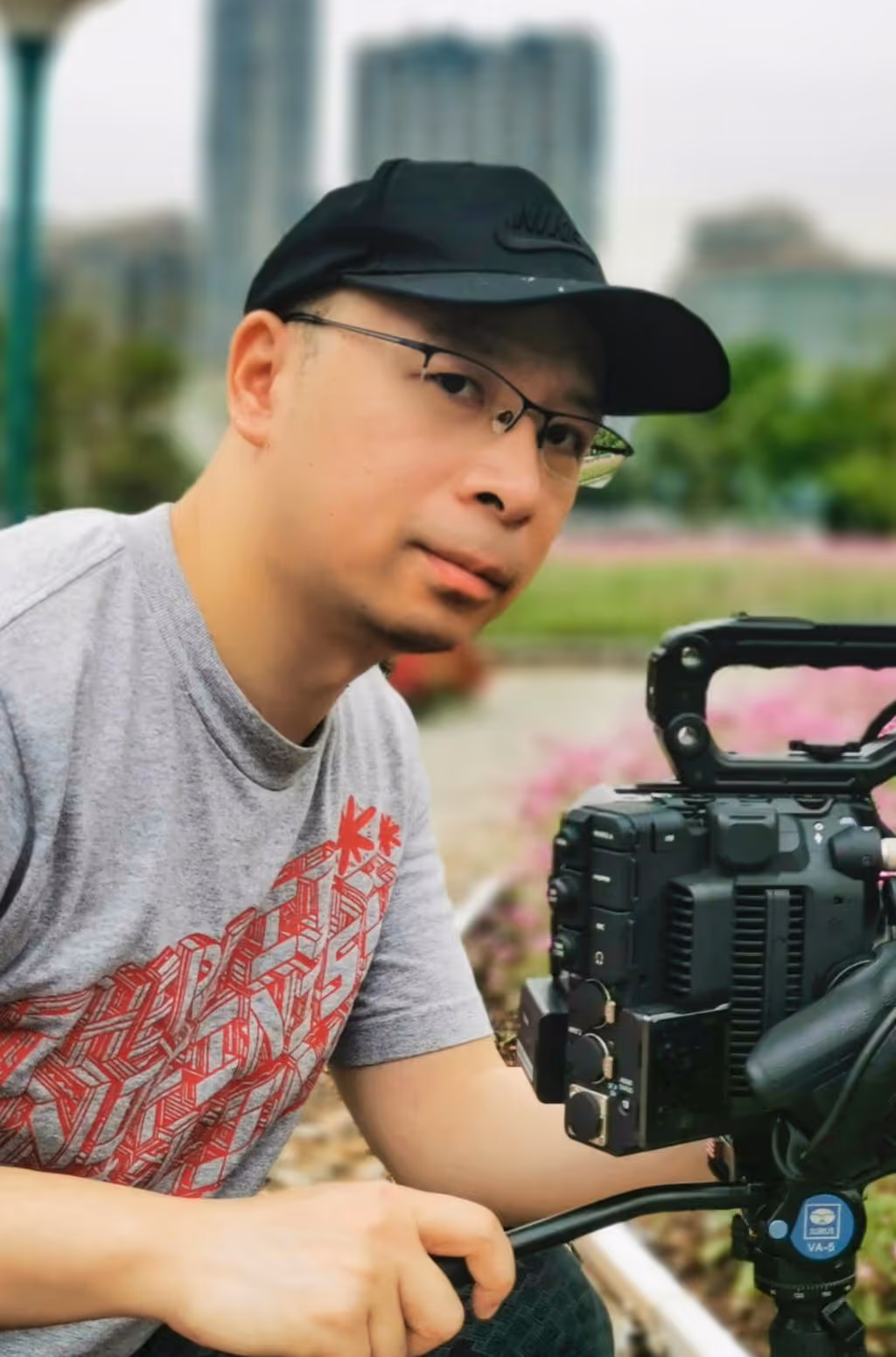 指导老师何钢